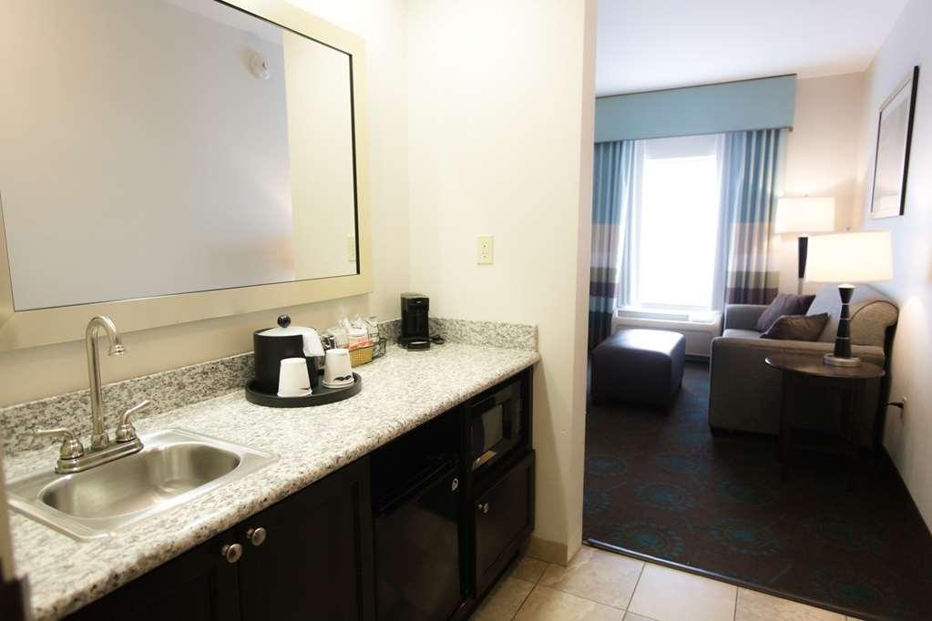 Hampton Inn&Suites Middlebury Zimmer foto